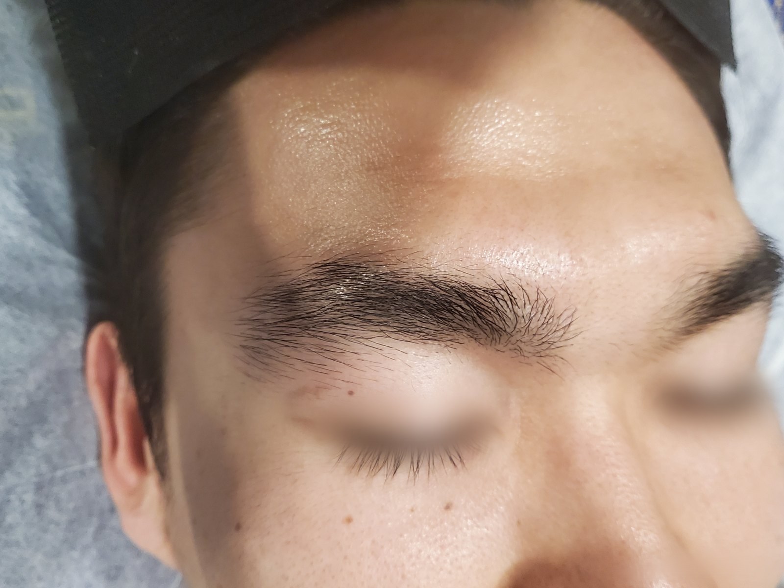 시술 전 — 눈썹 왁싱